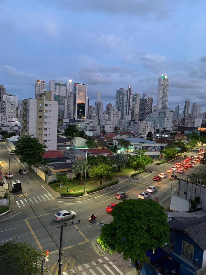 Encantos Dos Mares - Apartamento 5 - Balneário Camboriú 外观 照片